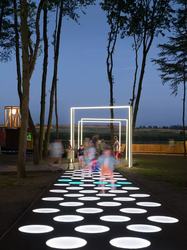 Картинка 5 для новости «Калининградская область: Парк Света в Калининградской области»