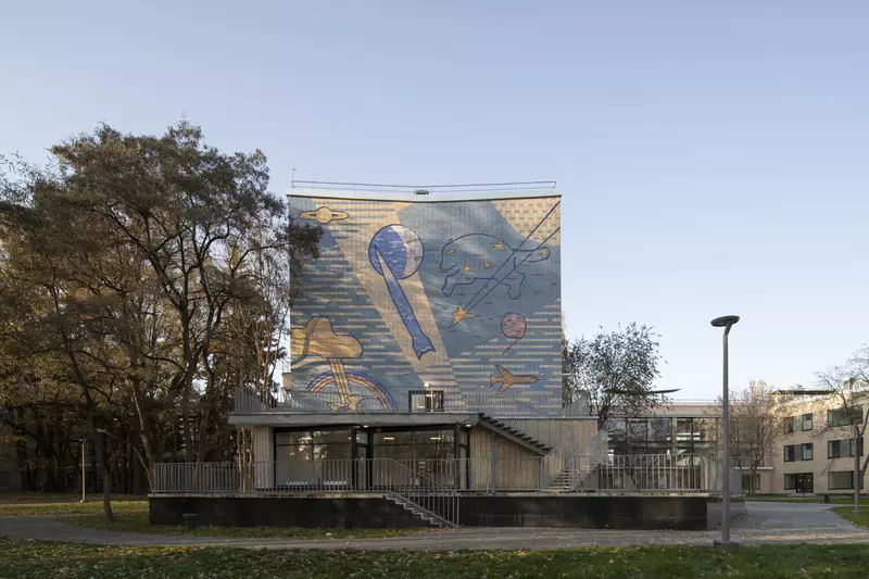 Картинка 52 для публикации «Реставрация Дворца пионеров на Воробьевых горах»