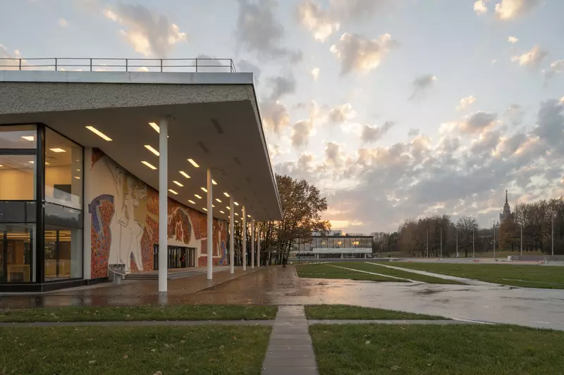 Картинка №5 для новости «Москва: Реставрация Дворца пионеров на Воробьевых горах»