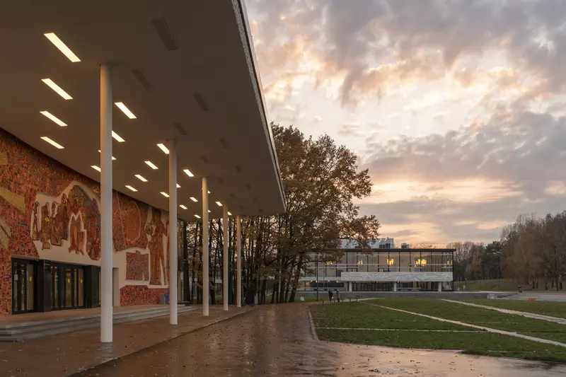 Фото №8 для «Реставрация Дворца пионеров на Воробьевых горах»