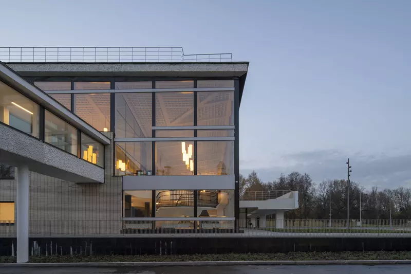 Фото 13 для «Реставрация Дворца пионеров на Воробьевых горах»