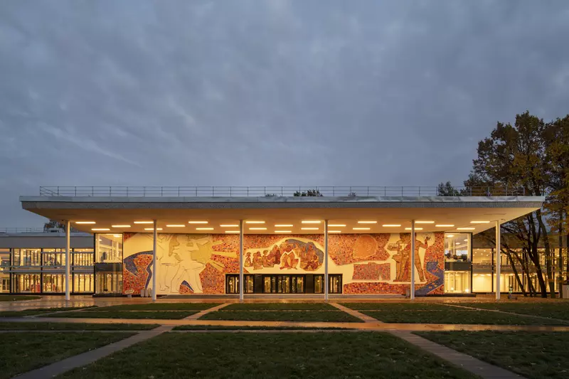 Фото #22 для поста «Реставрация Дворца пионеров на Воробьевых горах»