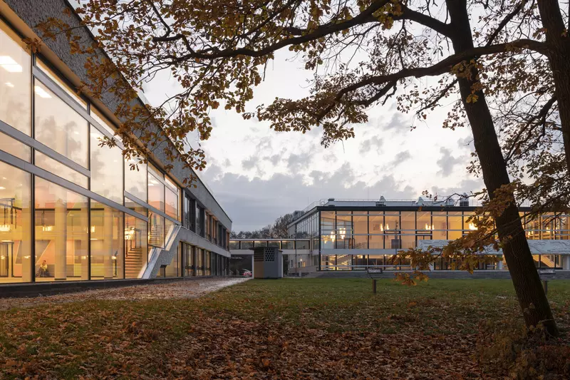 Изображение №20 для новости «Реставрация Дворца пионеров на Воробьевых горах»