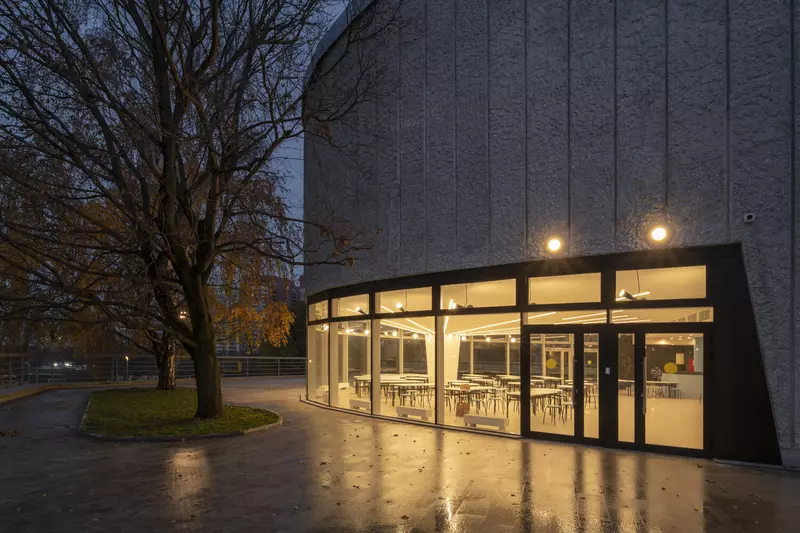 Картинка 23 для поста «Реставрация Дворца пионеров на Воробьевых горах»