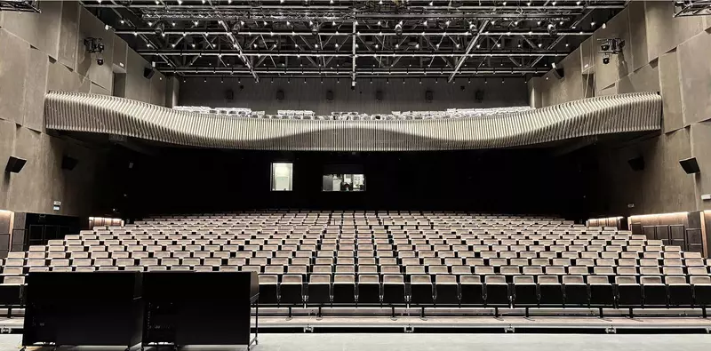 Картинка 12 для новости «Открылся центр современного искусства имени Сергея Курехина в Санкт Петербурге»