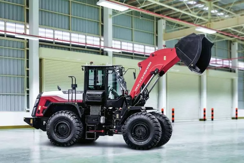 Изображение #2 для поста «НИОКРы: Ростсельмаш представил первые модели дорожно строительной техники»