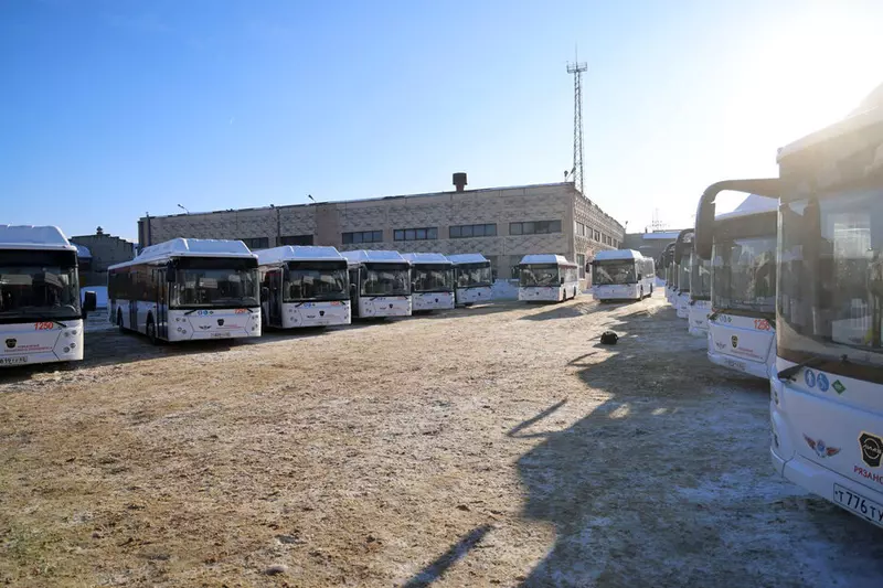 25 низкопольных автобусов марки ЛиАЗ большого класса получила Рязань