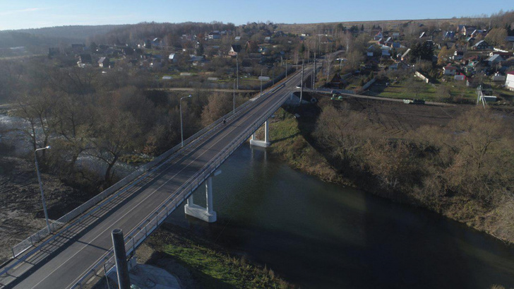 Реконструкция моста через реку Осетр завершена в Московской области