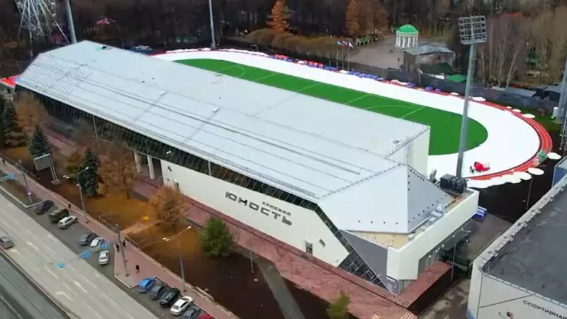 Фото #5 для новости «В столице Прикамья состоялось открытие стадиона Юность»