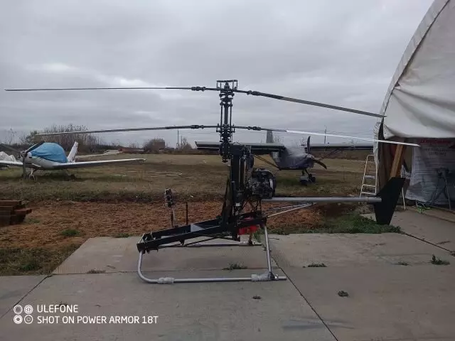 Изображение №1 для новости «Видеоблог: Первый полёт вертолёта Микрон 115»