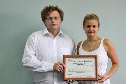 Команда молодых специалистов, успешно завершившая проект по сертификации покрытий ЗАО «Плакарт»