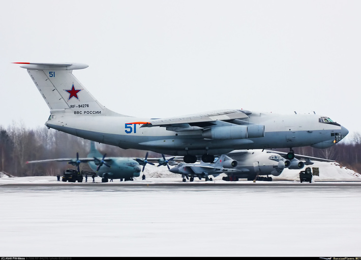 Ан-12, МиГ-31 и 2 Ил-78