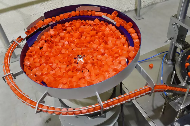 Фото #5 для поста «В Рязанской области запущена первая очередь производства аэрозольной продукции»