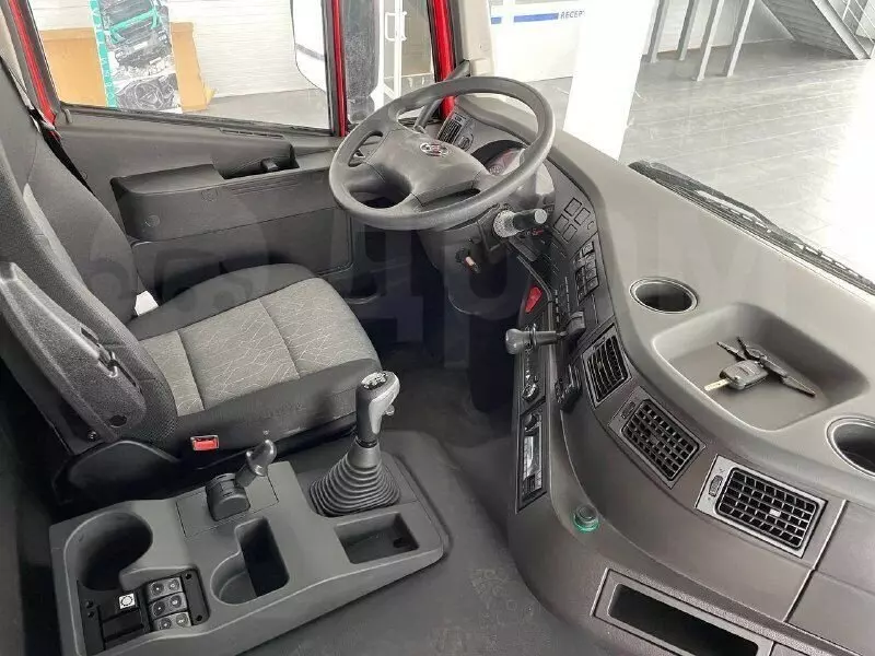 Иллюстрация №2 для публикации «Челябинская область: В Челябинской области возобновили производство грузовиков теперь без участия»