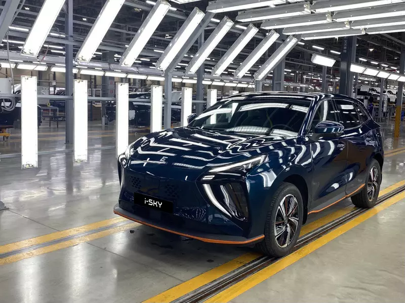 Липецкий Моторинвест запустил производство нового электрокроссовера