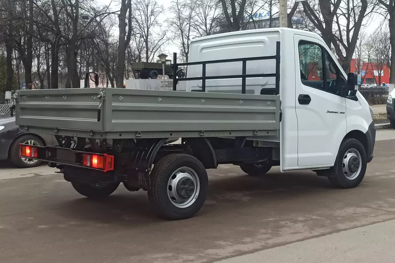 Фото #2 для статьи «спецтехника и логистика: ГАЗ Соболь НН ГАЗ Соболь Нижний Новгород в грузовой версии»