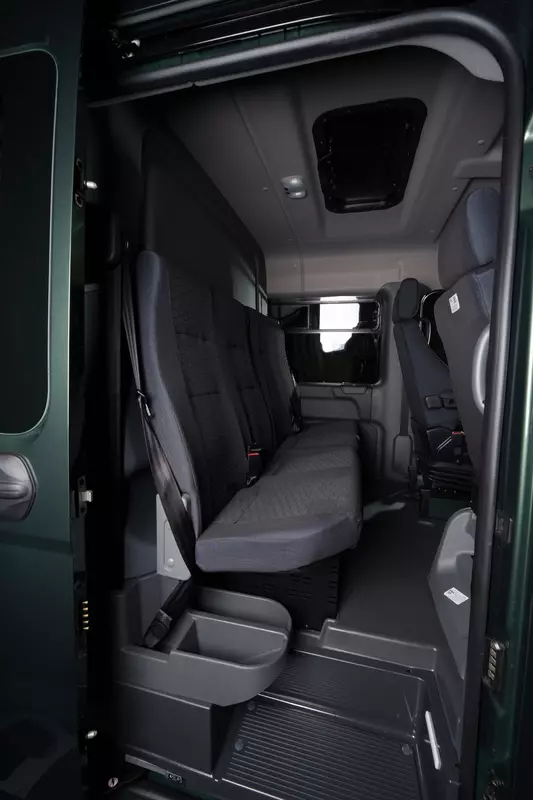 Иллюстрация 5 для статьи «В России стартовали продажи нового поколения внедорожников Соболь»