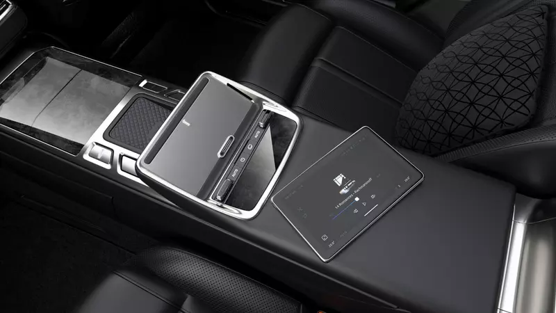 Картинка №9 для публикации «Появились подробности о модернизации Ауруса»