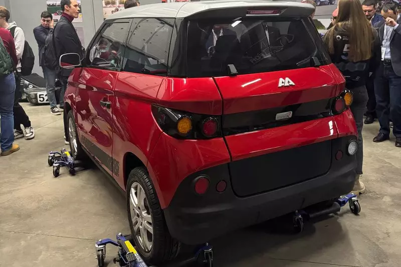 Изображение #2 для поста «Автотор: Электрокар от Автотора новые фото»