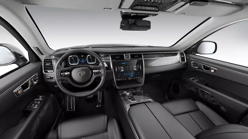 Фото 3 для статьи «Senat: На заводе в Елабуге началась сборка прототипов обновленного седана»