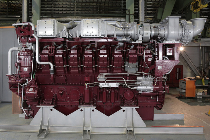 Уральский дизель-моторный завод представил дизельный двигатель 6ДМ-185