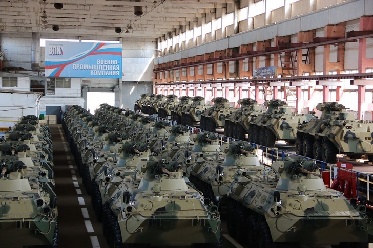 Досрочная передача партии бронетранспортёров БТР-82А в «Единый день военной приёмки»