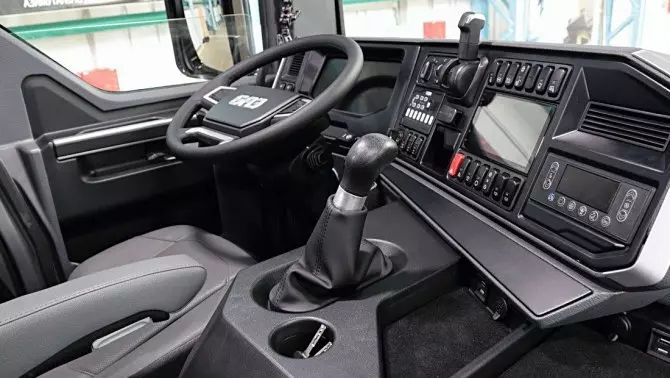 Иллюстрация 2 для поста «машиностроение: В Петербурге начался выпуск кабин грузовиков БАЗ»