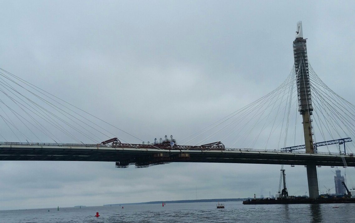 Вантовый мост через Петровский фарватер сомкнулся!» в блоге «Фотофакты» -  Сделано у нас