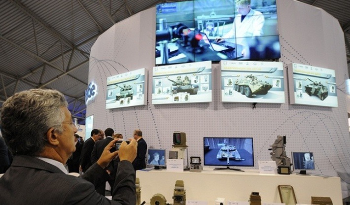 Денис Мантуров пригласил зарубежных партнеров на Russia Arms Expo 2015
