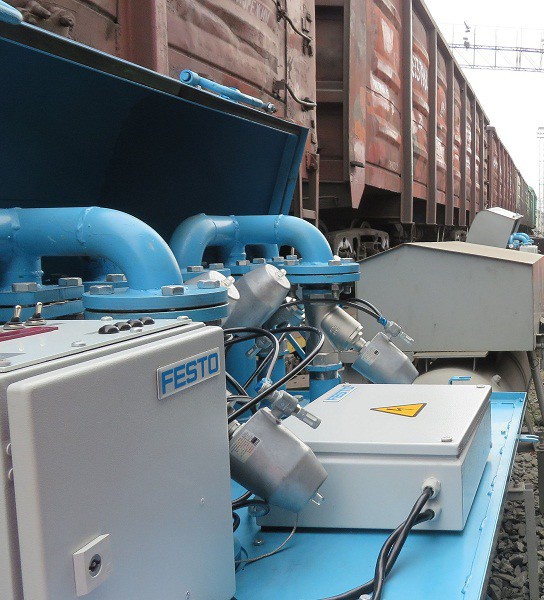 Управляющая аппаратура ВУПЗ-12Э на сортировочной горке в Челябинске