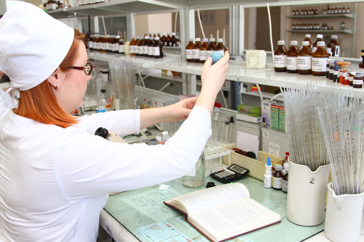Пять новых препаратов созданы специалистами Волгоградского государственного медицинского университета. Разработка идет в рамках проекта по созданию фармацевтического кластера.