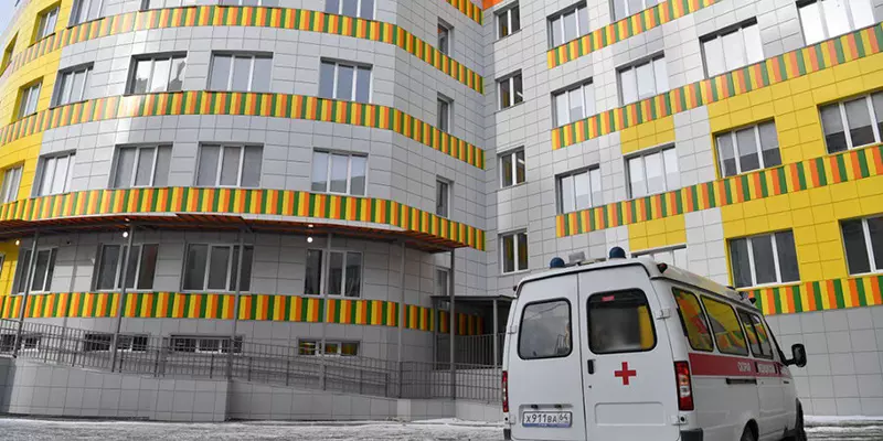 Картинка №2 для публикации «новое медучреждение: Новый корпус детской больницы Саратова принял первых пациентов»