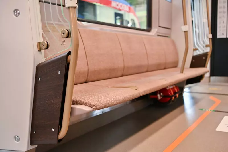 Фото №4 для «метрополитен: На Замоскворецкой линии метро запустили поезда нового поколения Москва 2024»