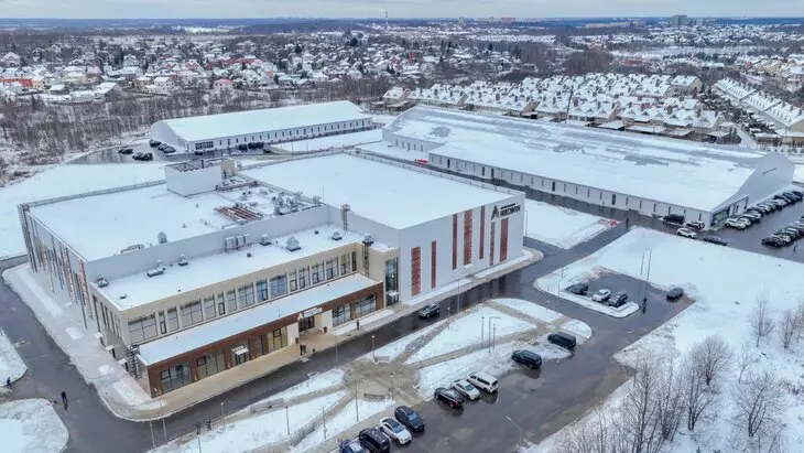 Ледовый комплекс Монтреал открылся в Москве