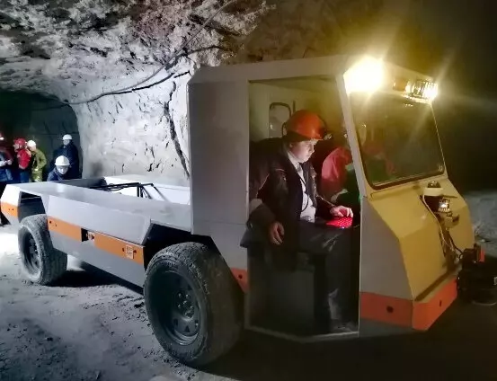 В Арзамасе прошли полевые испытания беспилотной машины для шахт