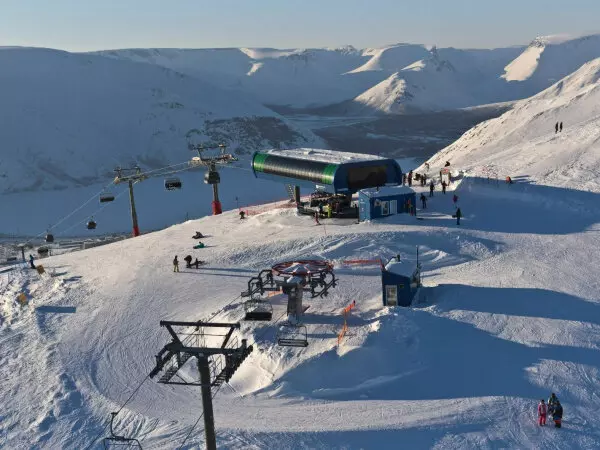 На БигВуде в Кировске Мурманской области запущены новые канатные работы