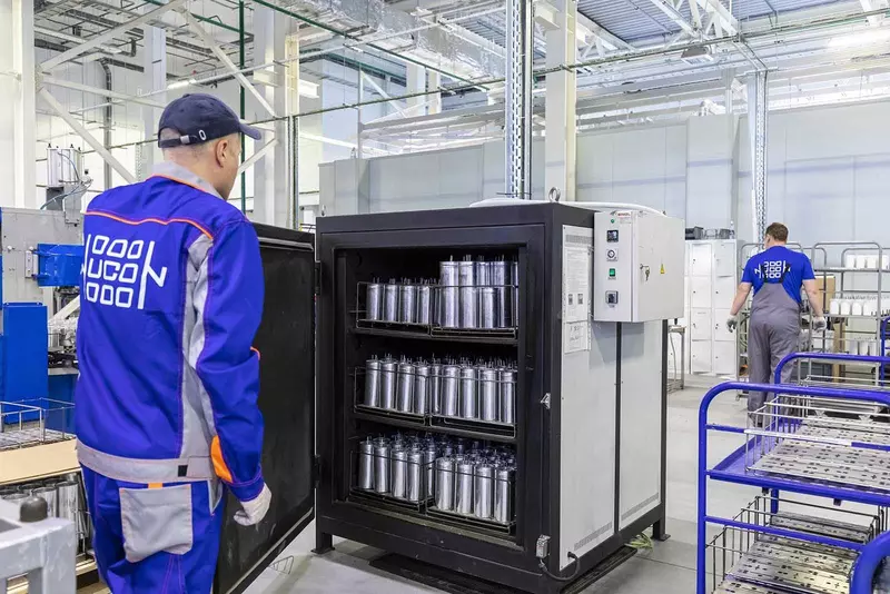 №3 для публикации «малый и средний бизнес: В Москве запущено производство конденсаторов»