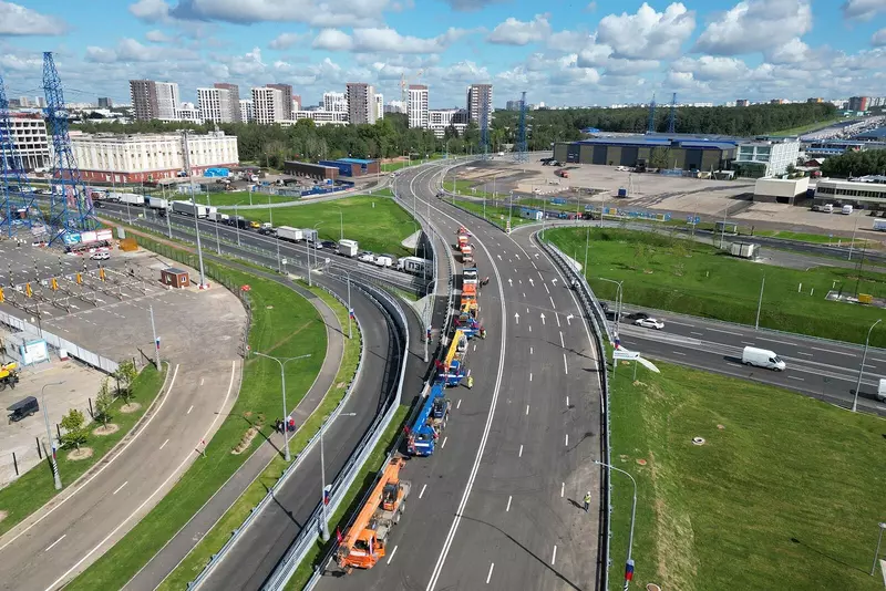 Иллюстрация #2 для новости «Москва: В Москве открыты новые дороги и развязка в ТиНАО»