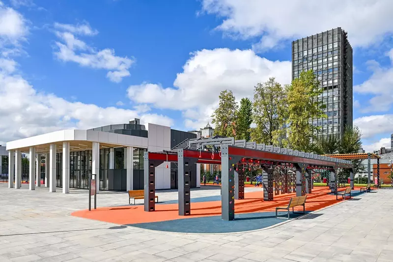 Изображение #7 для статьи «Открыт обновлённый стадион Металлург для студентов МГТУ им»