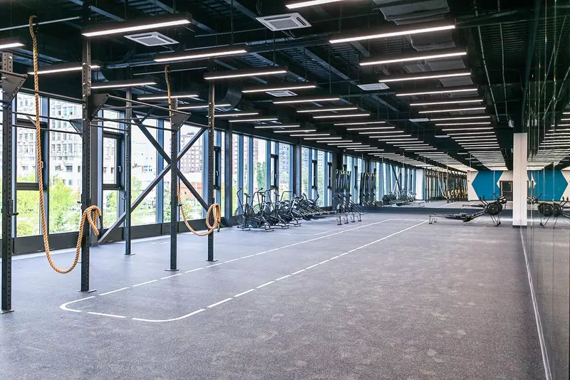 Фото #2 для поста «Москва: Открыт обновлённый стадион Металлург для студентов МГТУ им»