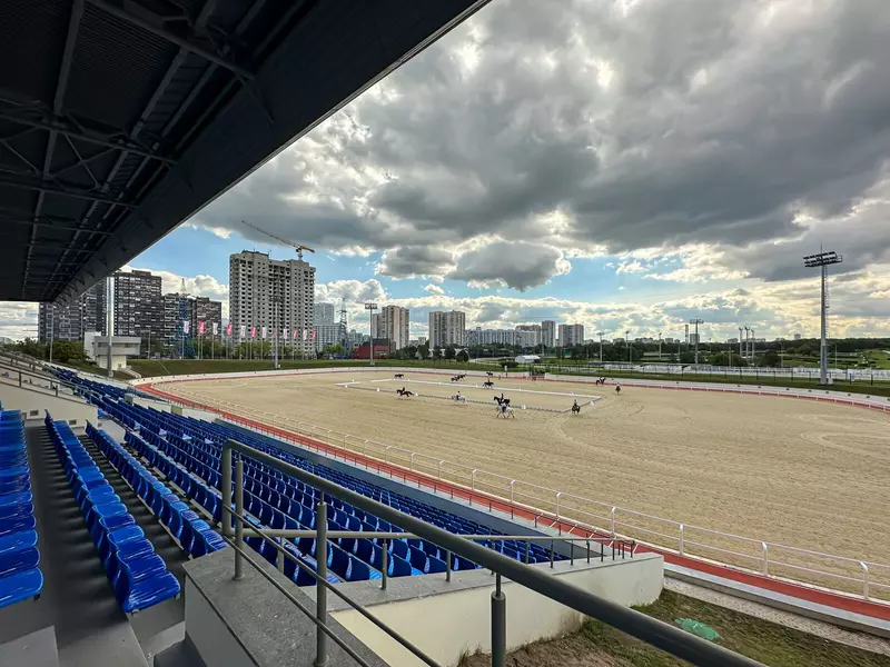 Изображение #2 для новости «спорт: В Москве после масштабного обновления открылся конноспортивный комплекс Битца»