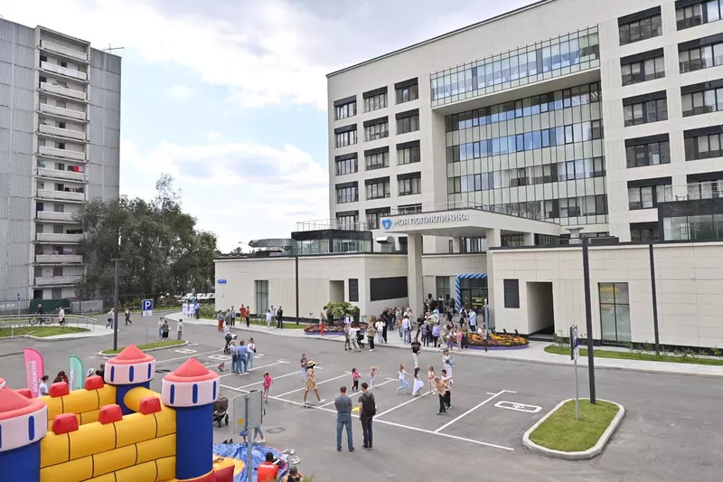 #1 для публикации «Медучреждения: В столице сегодня открылись сразу 11 поликлиник две новых и девять реконструированных»