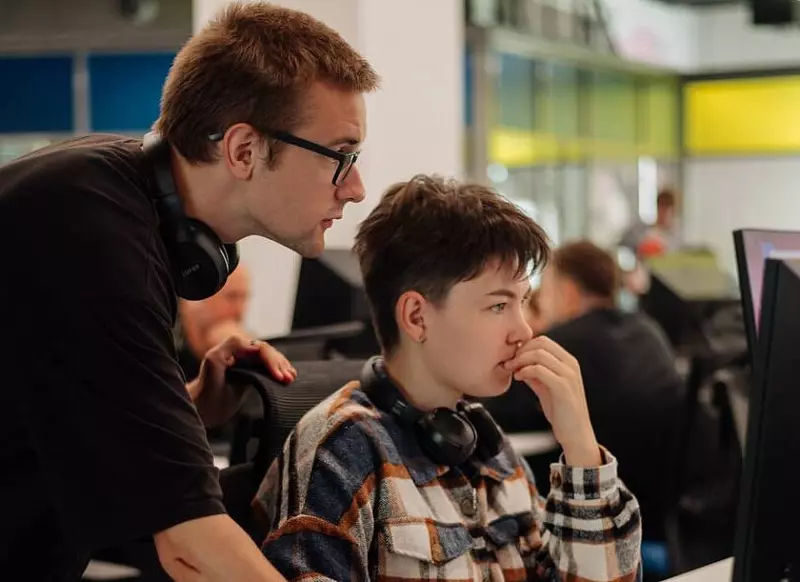 Картинка 8 для публикации «В Великом Новгороде состоялось открытие первой очереди ИНТЦ Интеллектуальная электроника Валдай»