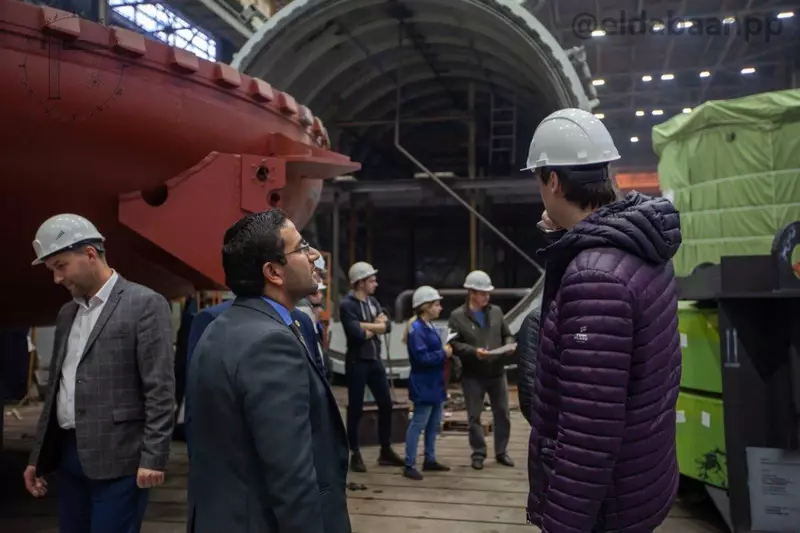 №2 для поста «экспорт: Судно с первым оборудованием для АЭС Эль Дабаа отправилось в Египет»