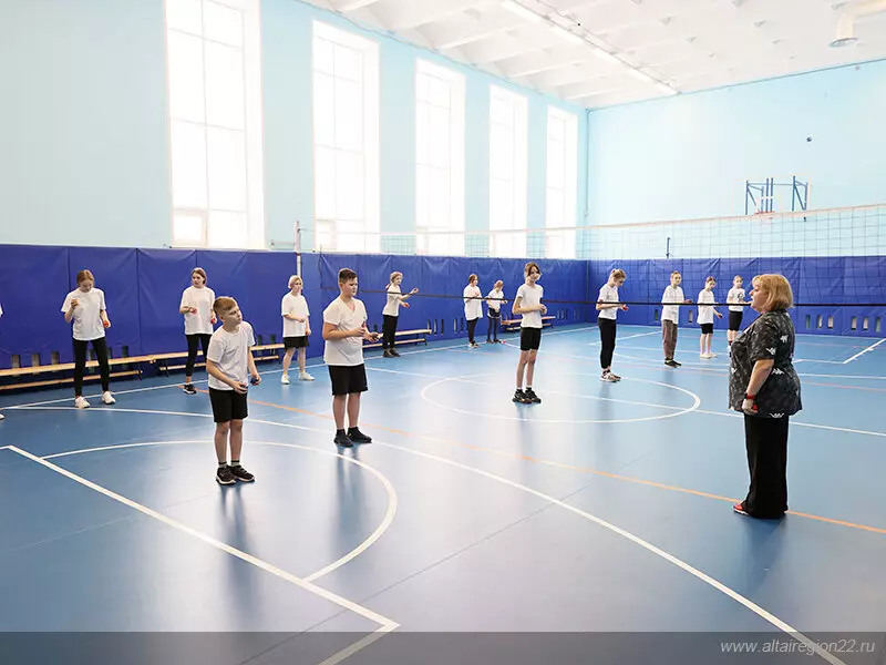 #2 для новости «Алтайский край: В Новоалтайске открыли новую школу на 550 мест»