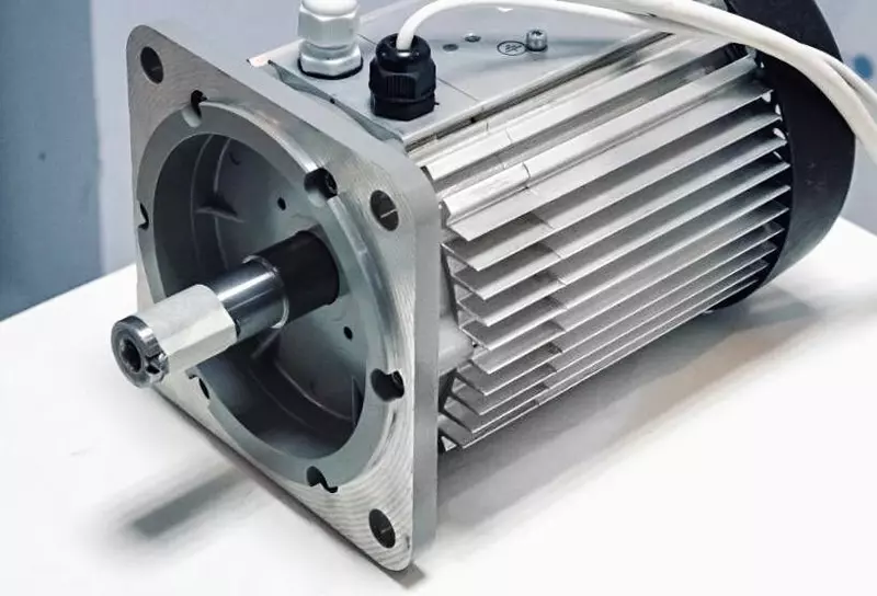 Иллюстрация #1 для новости «Электроника: АО КЭМЗ разработал синхронный электродвигатель для лифтов»