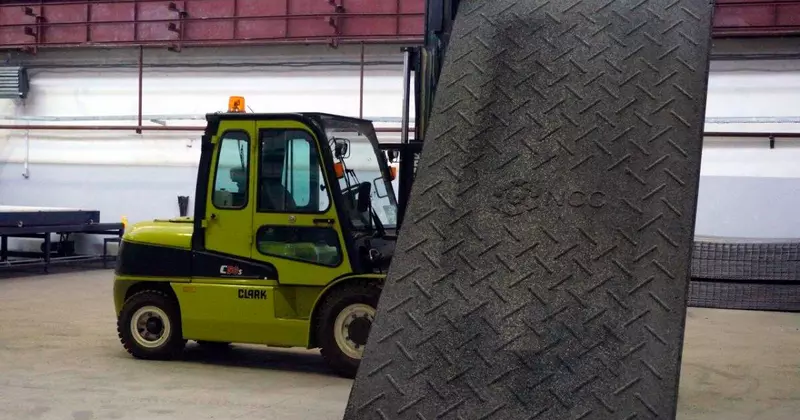 Группа РОСНАНО изготовила уникальное дорожное покрытие для тяжелой техники