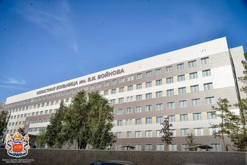 Изображение 2 для поста «модернизация здравоохранения: В Оренбурге завершили ремонт кардиологического корпуса Областной больницы»