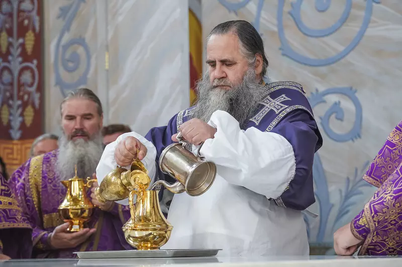 Иллюстрация №13 для «В Дзержинске открылся собор в честь Воскресения Христова»