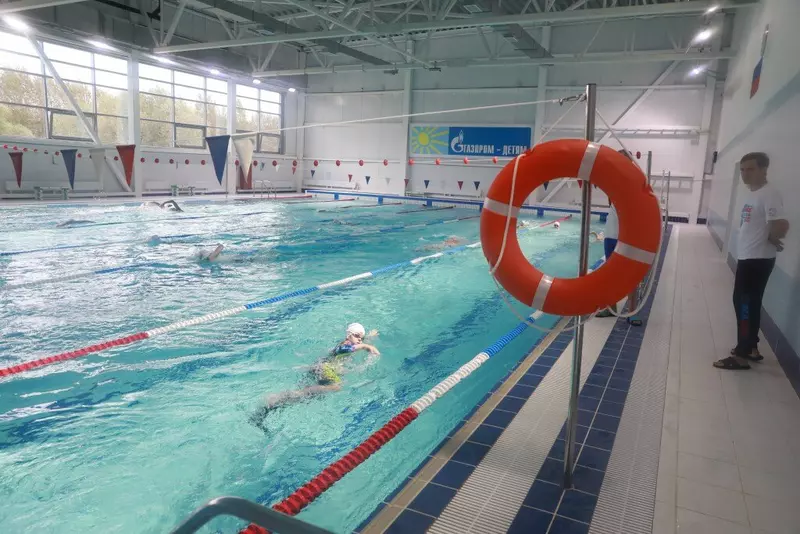 Фото #4 для поста «Новый физкультурно оздоровительный комплекс в Дзержинском районе Ярославля начал работу»